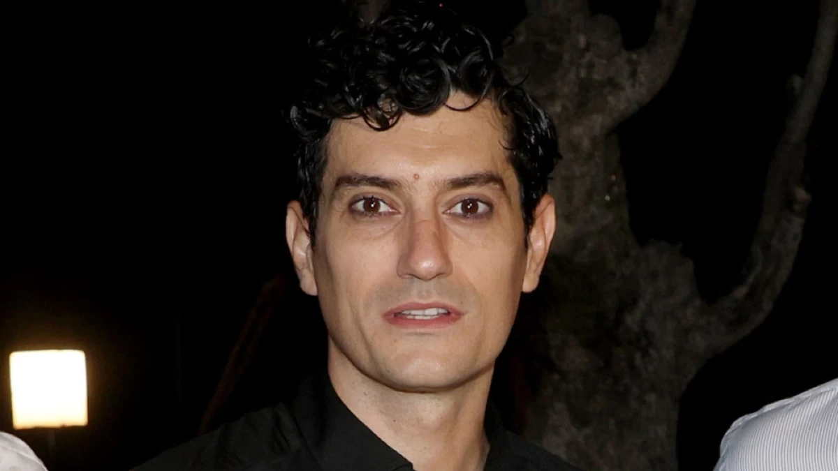 Αργύρης Πανταζάρας: Η πρώτη δημόσια εμφάνιση μετά την απώλεια του πατέρα του - Η τρυφερή στιγμή με την Σίσσυ Τουμάση