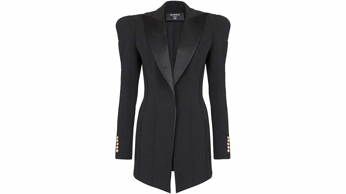Με σατέν πέτα, Balmain, farfetch.com