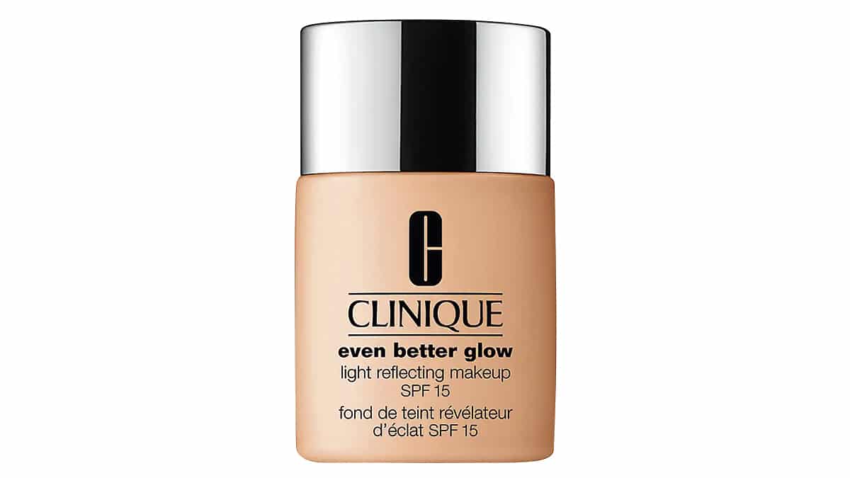Υγρό makeup, Even Better Glow, Light Reflecting Makeup, Clinique, €39,95