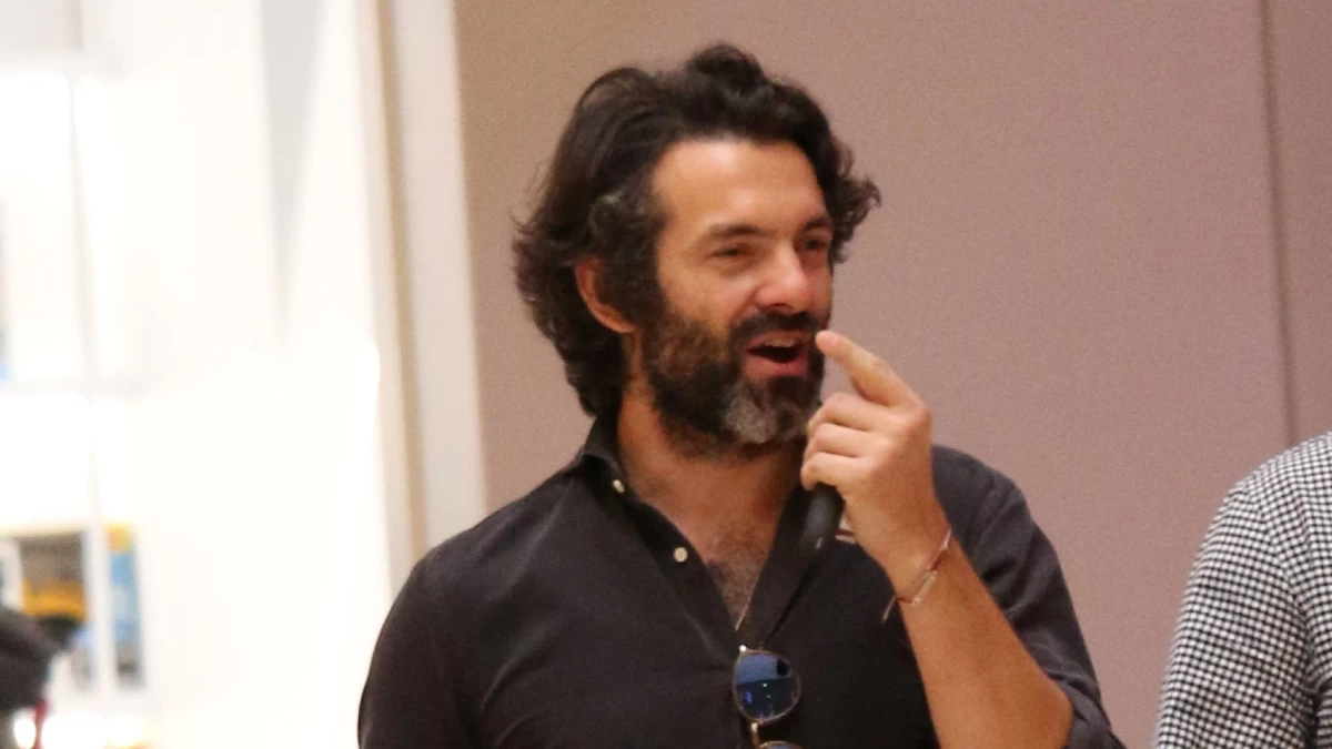 Φίλιππος Μιχόπουλος: Τα πρώτα γενέθλια μετά τον χωρισμό με την Αθηνά Οικονομάκου - Το πάρτι με πυροτεχνήματα στο ξενοδοχείο του στη Μύκονο