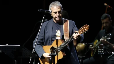 Γιώργος Νταλάρας: Θύμα διαδικτυακής απάτης ο καλλιτέχνης – Απευθύνει δημόσια έκκληση