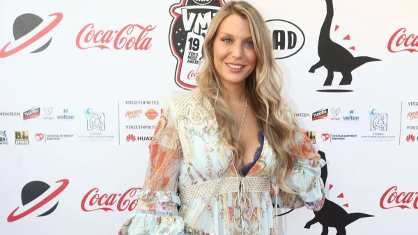 Κατρίνα Τσάνταλη: Απαθανατίζει τον έξι μηνών γιο της και εμείς «λιώνουμε» από τη γλύκα