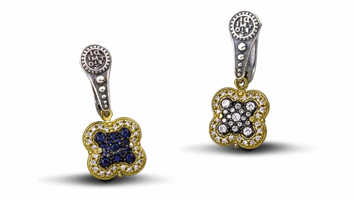 Σκουλαρίκια Διπλής Όψης με Ζιργκόν, Dimitrios Exclusive, €180, www.dimitrios-exclusive.gr