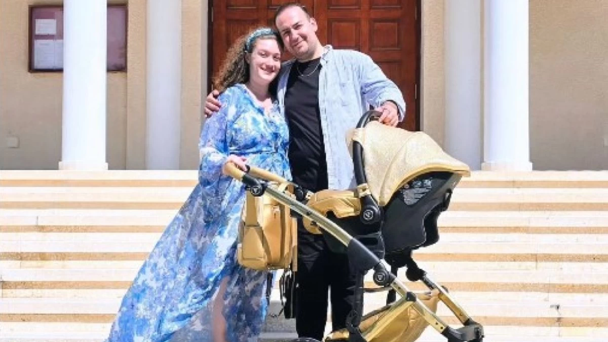 Μαυρίκιος Μαυρικίου – Ιλάειρα Ζήση: Πήραν την ευχή της Παναγίας για την κόρη τους Ιωάννα Μελωδία