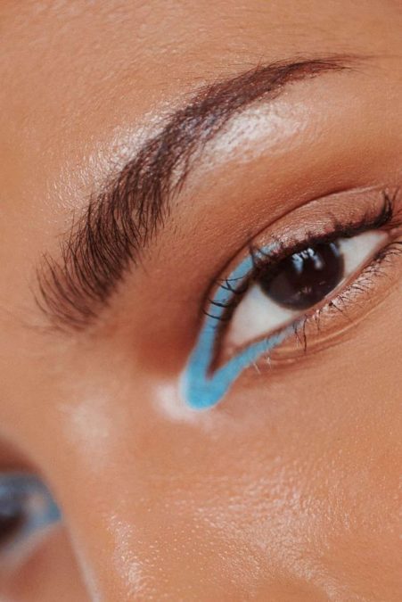 Μολύβι ματιών γαλάζιο