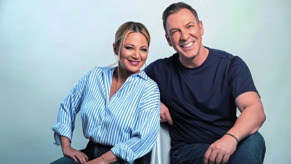 Στούντιο 4: Επιστρέφουν η Νάνσυ Ζαμπέτογλου και ο Θανάσης Αναγνωστόπουλος