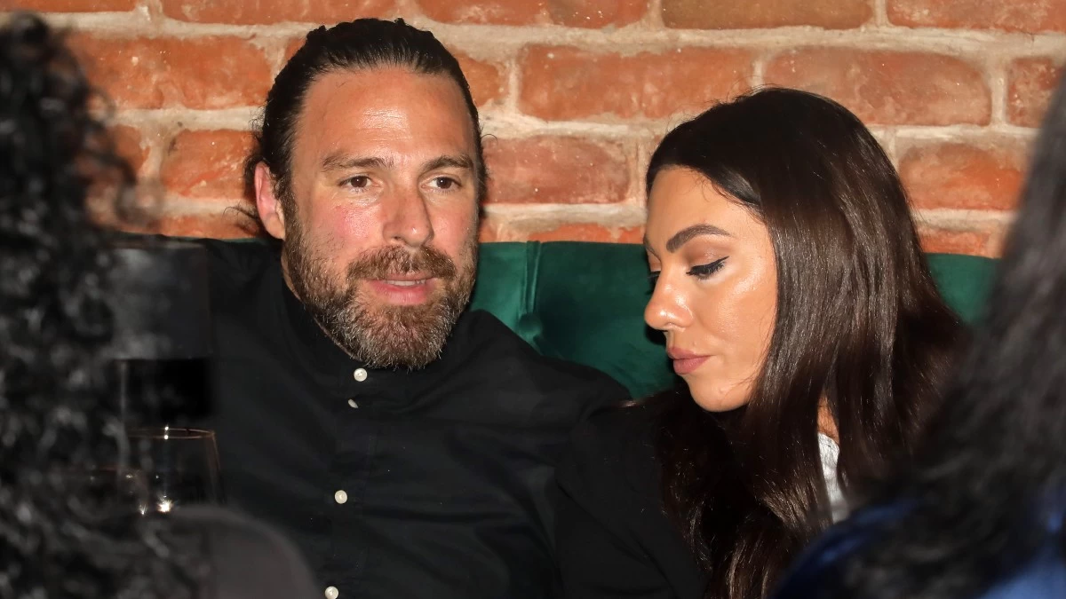 Ευρυδίκη Βαλαβάνη: Διακριτικό αλλά σικάτο - Το λαμπερό μονόπετρο που της έδωσε ο Μόργκαν