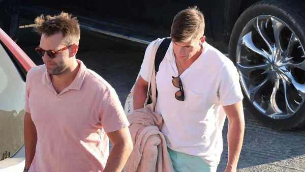 Στέφανος Κασσελάκης: Τι συμβαίνει τελικά με την «κρίση στο... κρεβάτι» του;