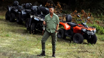 Tempting Fortune – Τα πρώτα λόγια του Γιάννη Τσιμιτσέλη στους 12 παίκτες: Τα 300.000€ και το «βαρύ πρόστιμο» της αποχώρησης