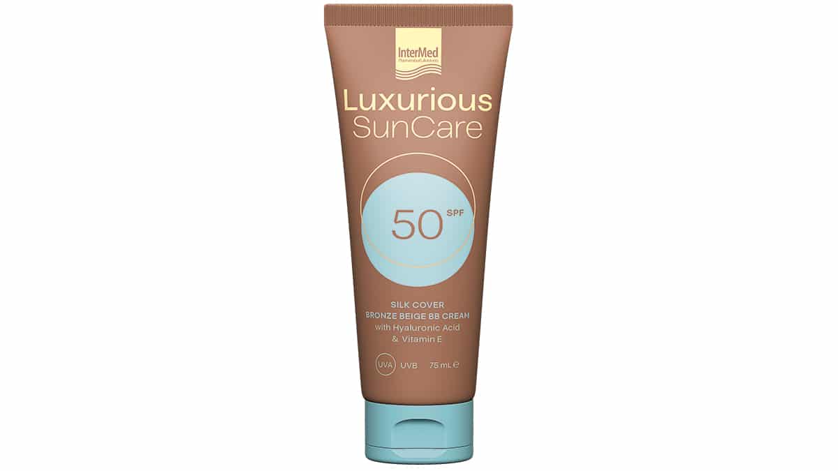 Υψηλή αντηλιακή προστασία & φυσική ήπια κάλυψη ατελειών με υαλουρονικό οξύ & βιταμίνη E, Luxurious Sun Care, Silk Cover BB Cream SPF50 Bronze, InterMed (στα Φαρμακεία από την InterMed)