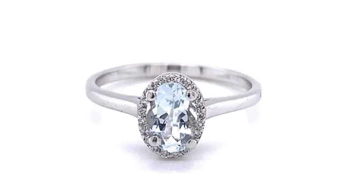 Δαχτυλίδι από λευκόχρυσο 18Κ με διαμάντια, DIAMONDJOOLS, €800, www.diamondjools.gr