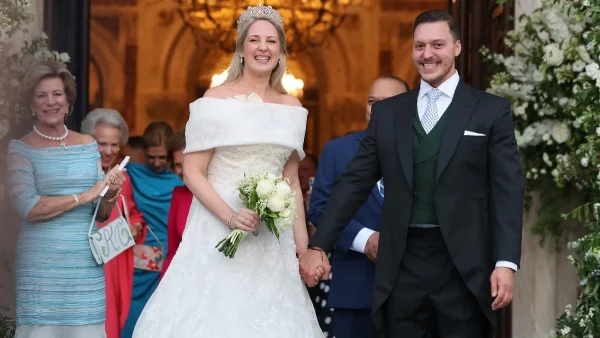 Η ηχηρή απουσία από το γάμο Θεοδώρας και Μάθιου Κουμάρ - Το σούσουρο και η ανάρτηση απάντηση