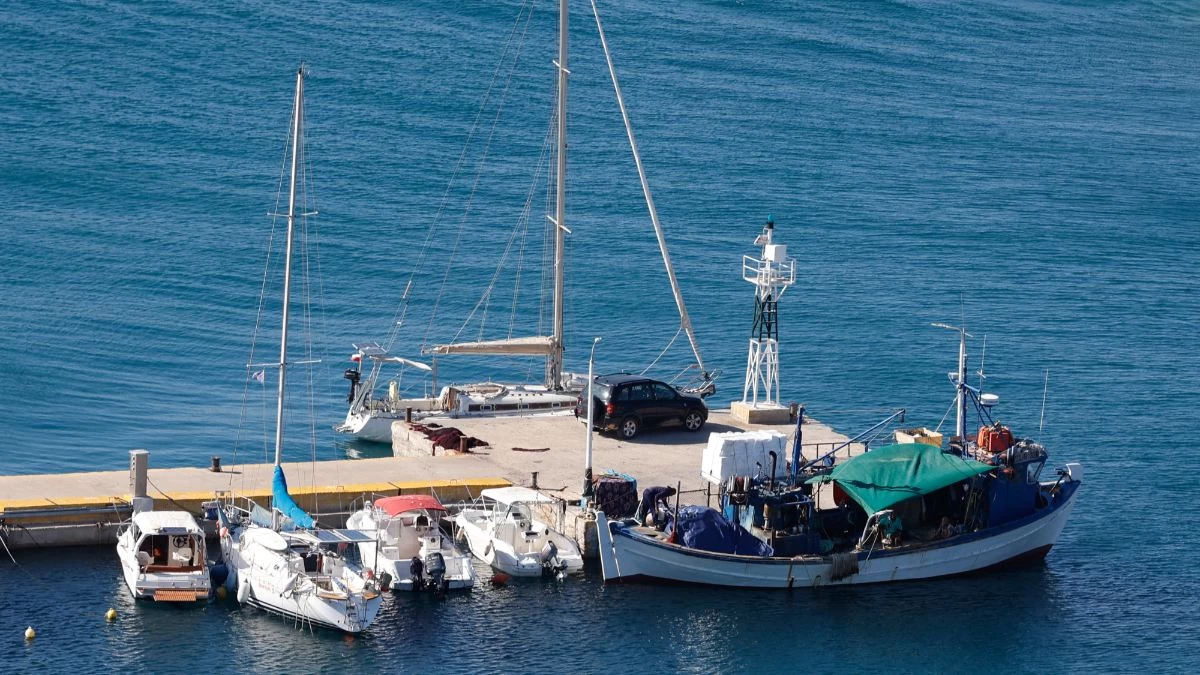 Καιρός 26/9: Πιθανότητα τοπικών βροχών στο Ιόνιο - Μποφόρ σήμερα με άνοδο της θερμοκρασίας