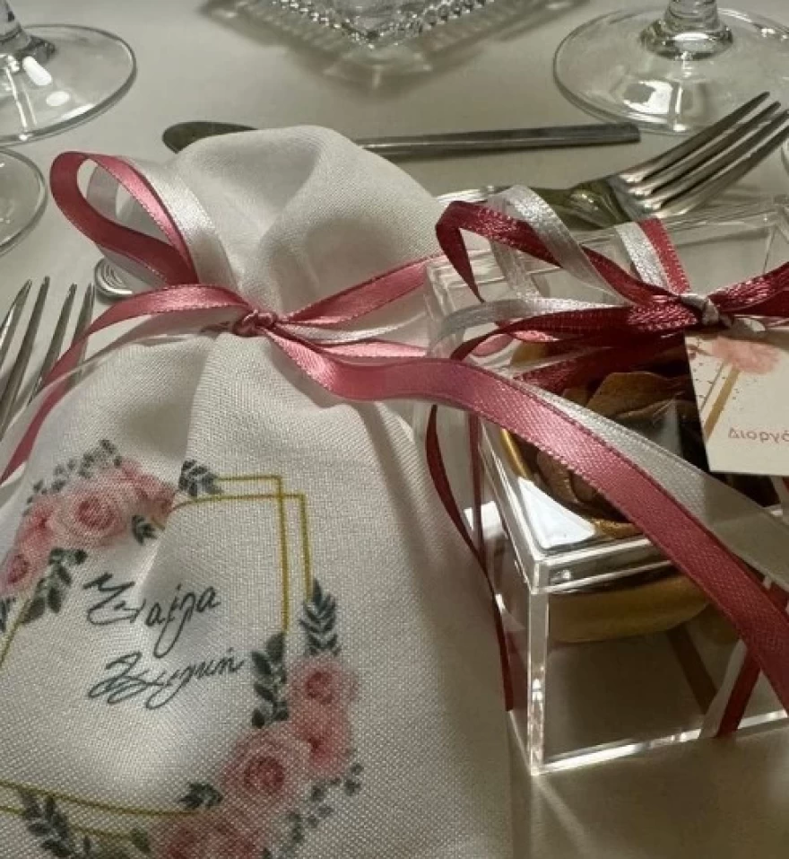 Άντζελα Δημητρίου: Βάφτισε την εγγονή της