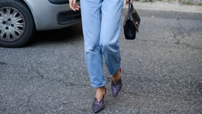 Styling tips: 7 μυστικά για να φορέσεις σωστά το cropped τζιν παντελόνι