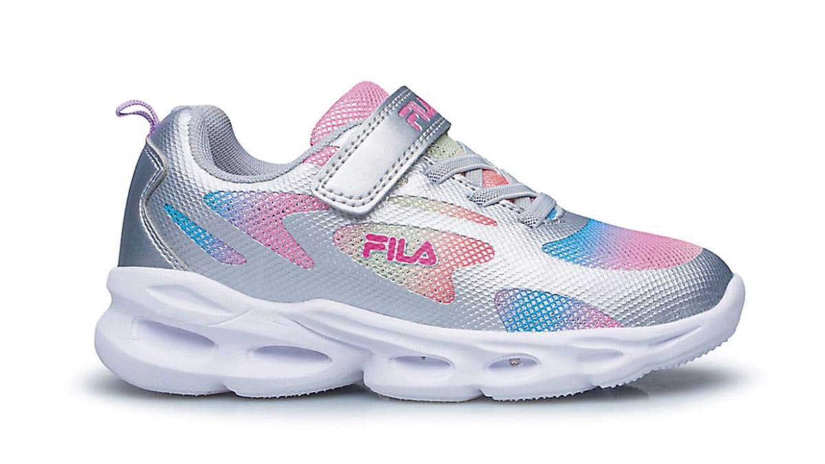 Παιδικά sneakers, Fila, €32,99 από €46,99, www.filafashion.veto.gr