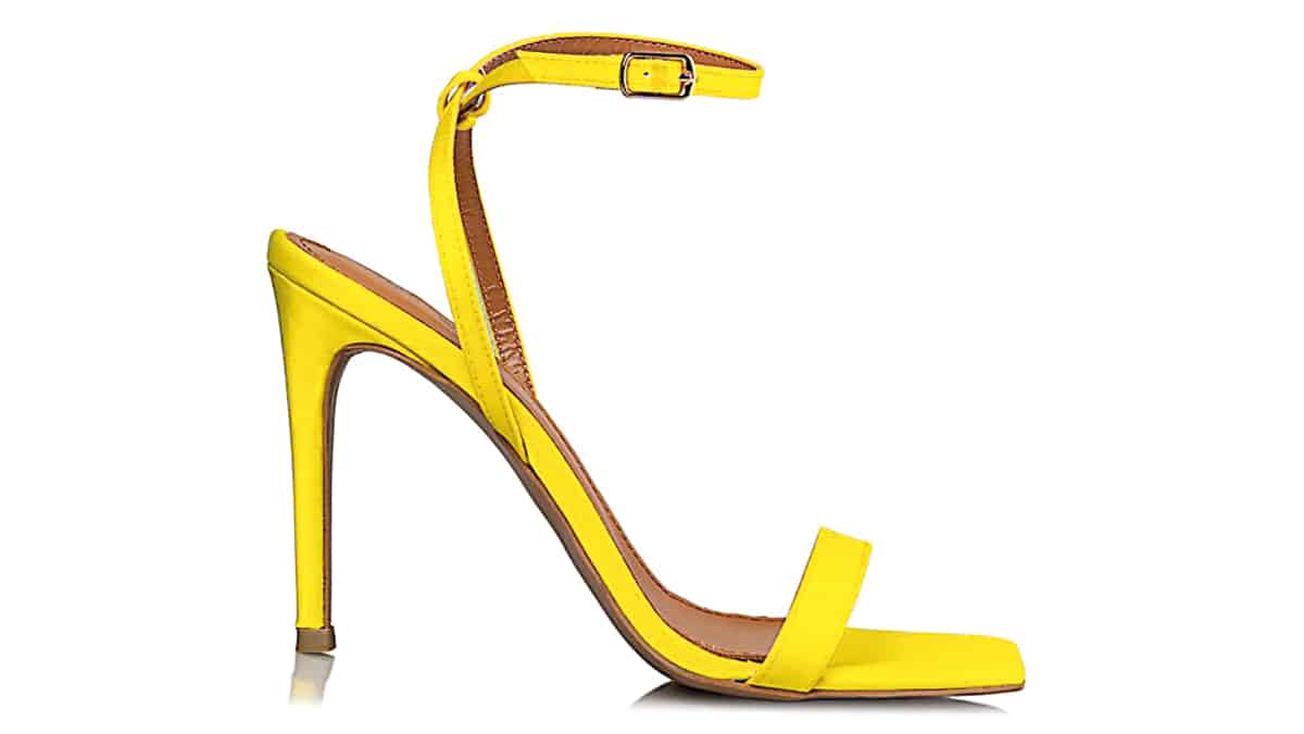 Πέδιλα, €79,90, Envie Shoes, www.envieshoes.gr