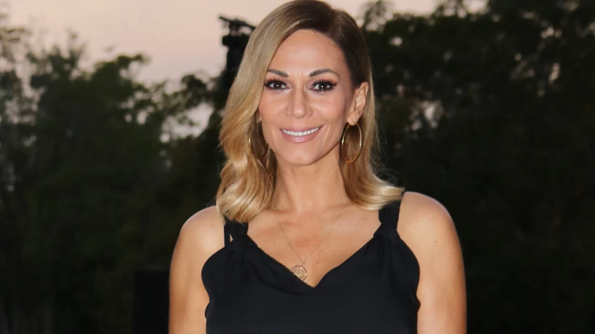 Έλλη Κοκκίνου: «Υπήρχαν ελεύθεροι σκοπευτές παντού, μου είπε πως το αίμα γράφει υπέροχα στο λευκό κοστούμι»