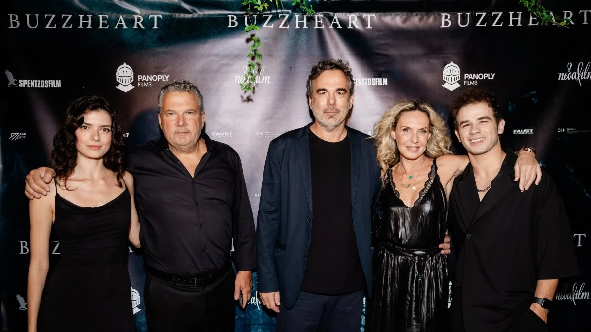 Πρεμιέρα της ταινίας BUZZHEART του Ντένη Ηλιάδη στην Αίγλη Ζαππείου