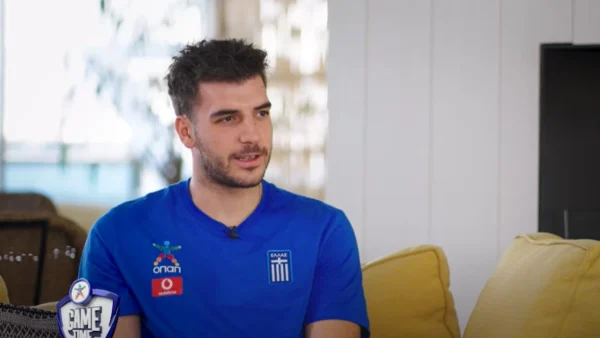 Φώτης Ιωαννίδης: «Περνάω καλά και αυτό...» - Η σπάνια δήλωση για τον έρωτά του με την Ελένη Βουλγαράκη