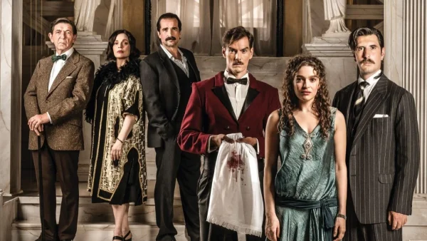 Χώρισε πρωταγωνίστρια του Grand Hotel μια ανάσα πριν το γάμο της - Προτεραιότητα η 2χρονη κόρη της