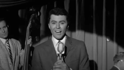 Πέθανε ο ηθοποιός Τζέιμς Ντάρρεν