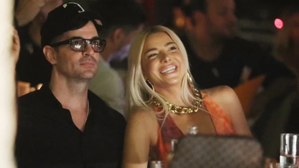 Νίνο - Ζόζεφιν: Τίτλοι τέλους στη σχέση τους; Οι κινήσεις του τραγουδιστή που τους «πρόδωσαν»