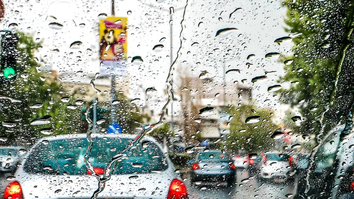 Καιρός σήμερα 1/9: Ισχυρές βροχές και καταιγίδες - Που θα φτάσει η θερμοκρασία;