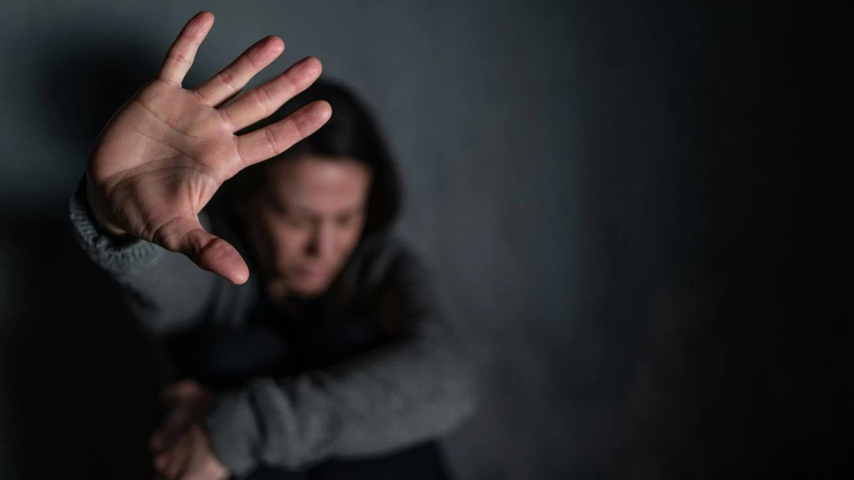 Αυτά είναι τα σημάδια ενός βίαιου συντρόφου! Πως θα ξεφύγετε;