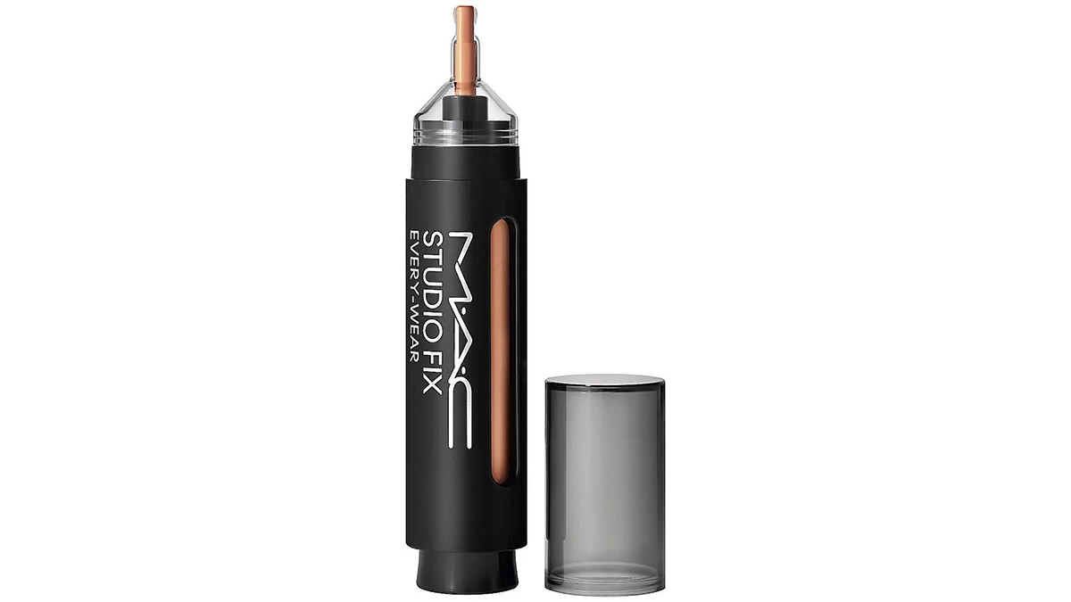 Concealer & foundation 2 σε 1 σε μορφή στιλό, Studio Fix, Every-Wear All-Over Face Pen, MAC Cosmetics, €38,01