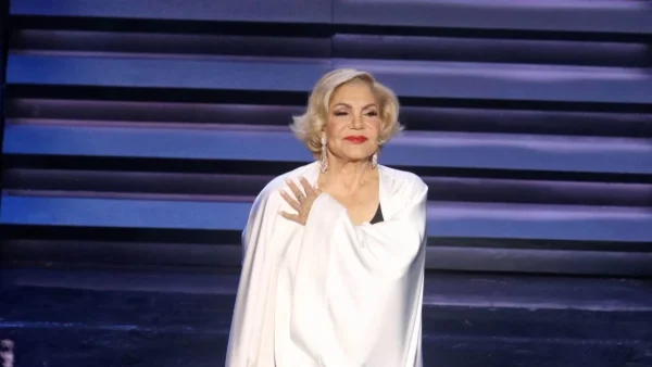 Η Κατερίνα Στεφανίδη ξεσπά: «Διαβάζεις σχόλια για την Μαρινέλλα και συνειδητοποιείς ότι η μισή χώρα…»