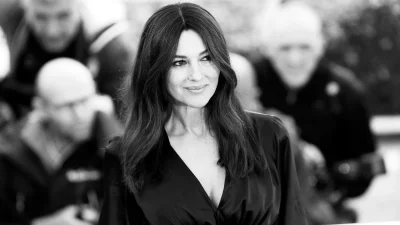 Μόνικα Μπελούτσι: Στα 59 της έκανε την πιο αισθησιακή φωτογράφιση με εσώρουχα - Τα 8 μυστικά της νεότητάς της