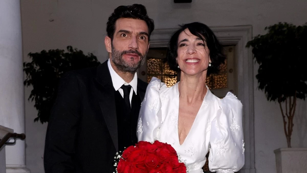 Νίκος Κουρής: Διέγραψε όλες τις αναρτήσεις από το γάμο του με την Τοπαλίδου - Την έκανε και unfollow στο Instagram