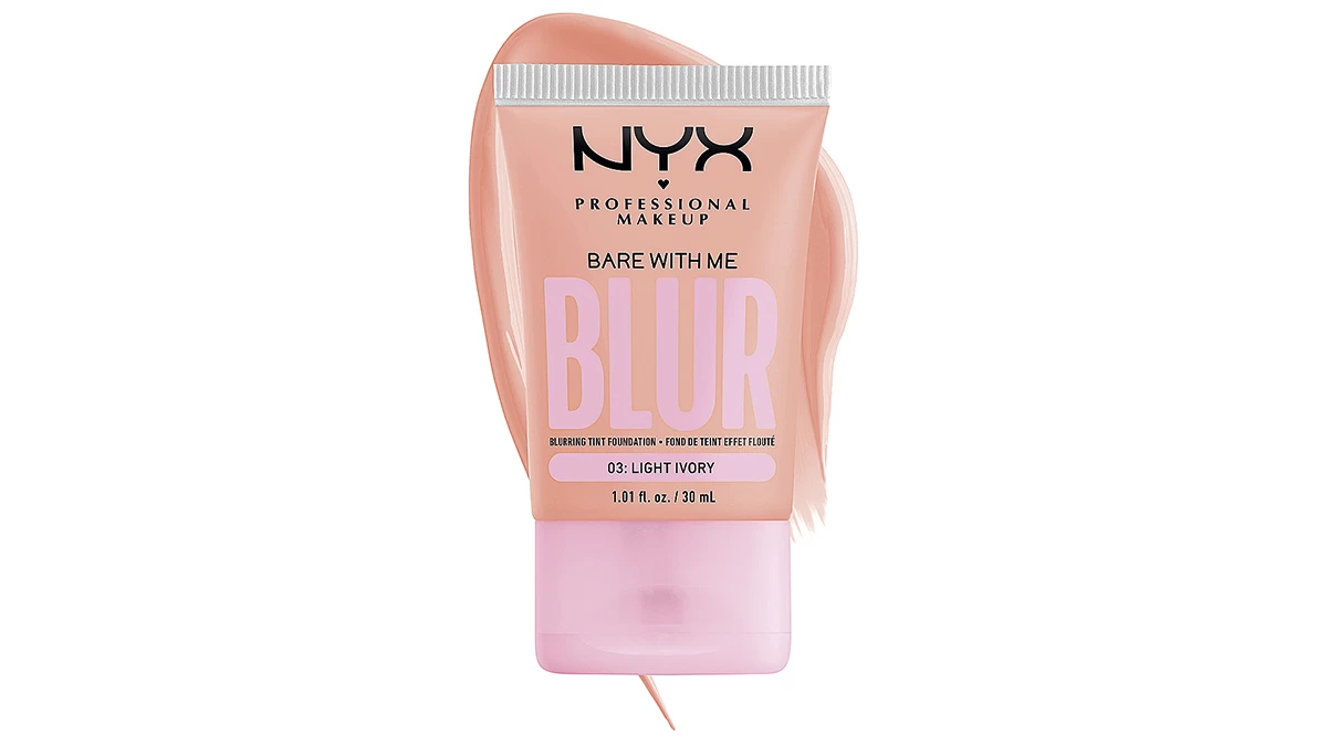 Bare with Me, Blur, Blurring Tint Foundation, Nyx Professional makeup, €15,73