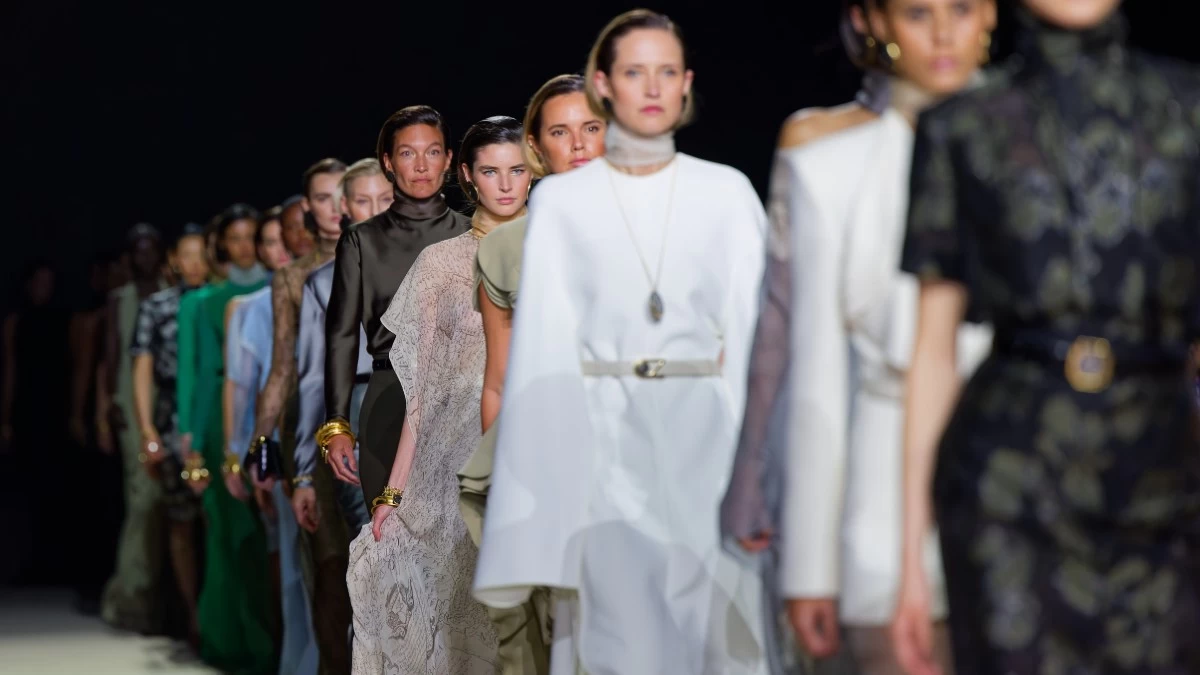 LFW SS'25: Τα highlights της λονδρέζικης Εβδομάδας Μόδας και οι συλλογές που συζητήθηκαν