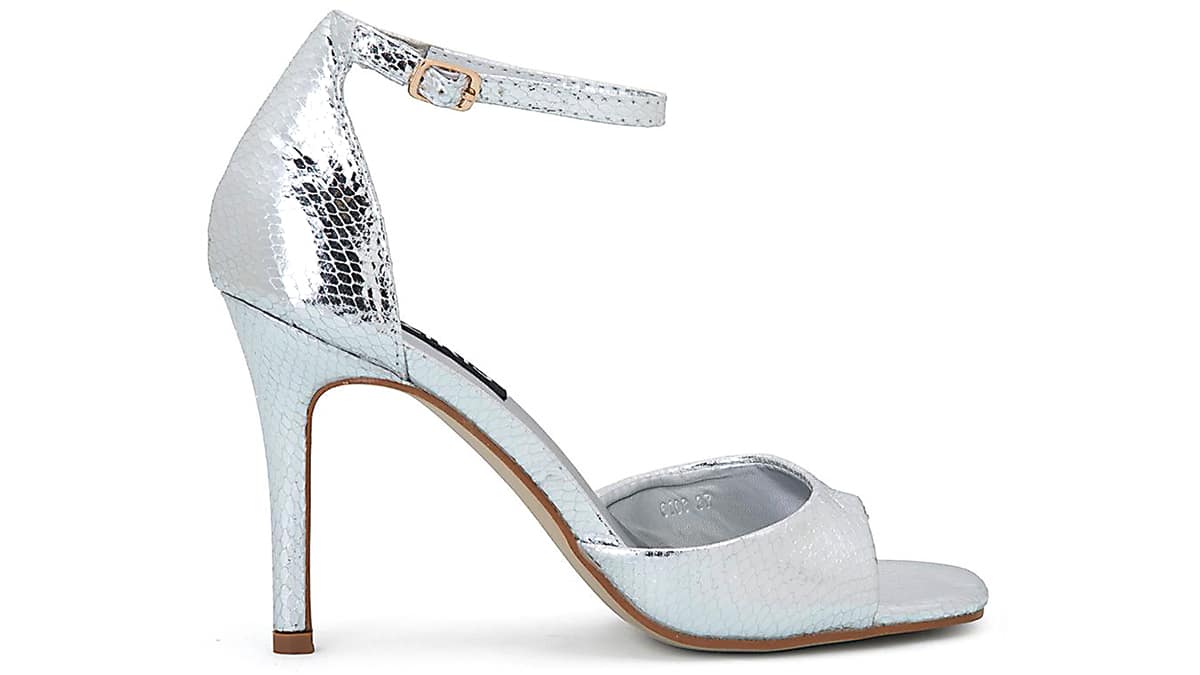 Πέδιλα, Bozikis, €36, bozikis.gr