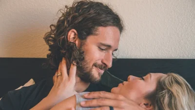 Πλησιάζει το τέλος: 8 σημάδια που δείχνουν ότι ο έρωτας στην σχέση σου τελείωσε