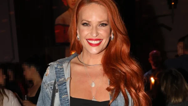 Σίσσυ Χρηστίδου: Επιστρέφει το «Χαμογέλα και πάλι» - Αυτοί είναι οι συνεργάτες της για τη νέα σεζόν