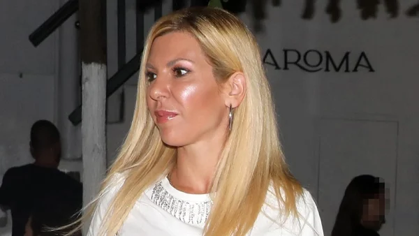 Σοφία Πολυζωγοπούλου: Δεν το είχε ξανακάνει - Η πρώτη αντίδραση στην κάμερα μετά την αποφυλάκιση του Απόστολου Λύτρα