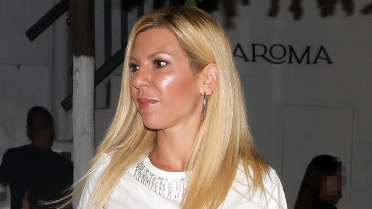 Σοφία Πολυζωγοπούλου: Δεν το είχε ξανακάνει - Η πρώτη αντίδραση στην κάμερα μετά την αποφυλάκιση του Απόστολου Λύτρα