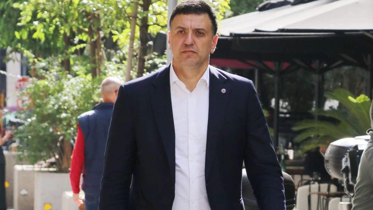 Βασίλης Κικίλιας: Η ανάρτηση του υπουργού για την θανατηφόρα πυρκαγιά στο Ξυλόκαστρο Κορινθίας