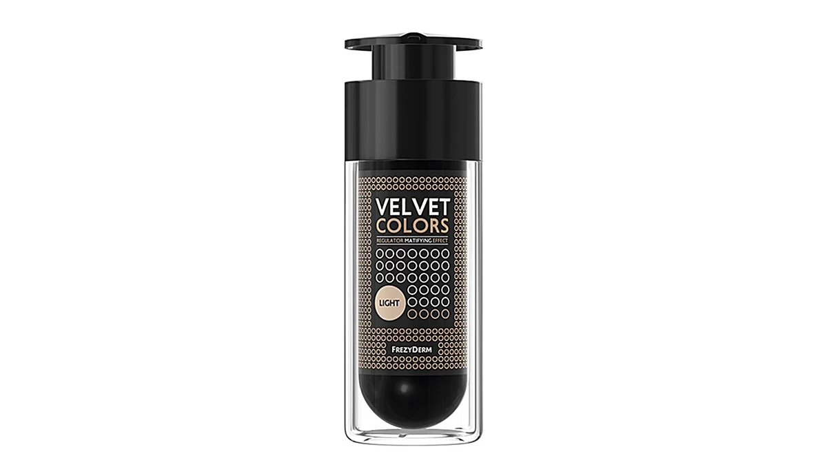 Υγρό ματ makeup, Velvet Colors Light Foundation, Frezyderm, €20,61 (στα Φαρμακεία)