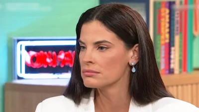 Χριστίνα Μπόμπα: «Μετά τα παιδιά ζεις το “τώρα”, είναι δύσκολο να τους κλέβεις στιγμές για να κάνεις stories»