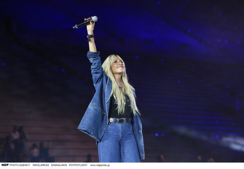 Η Άννα Βίσση στη σκηνή