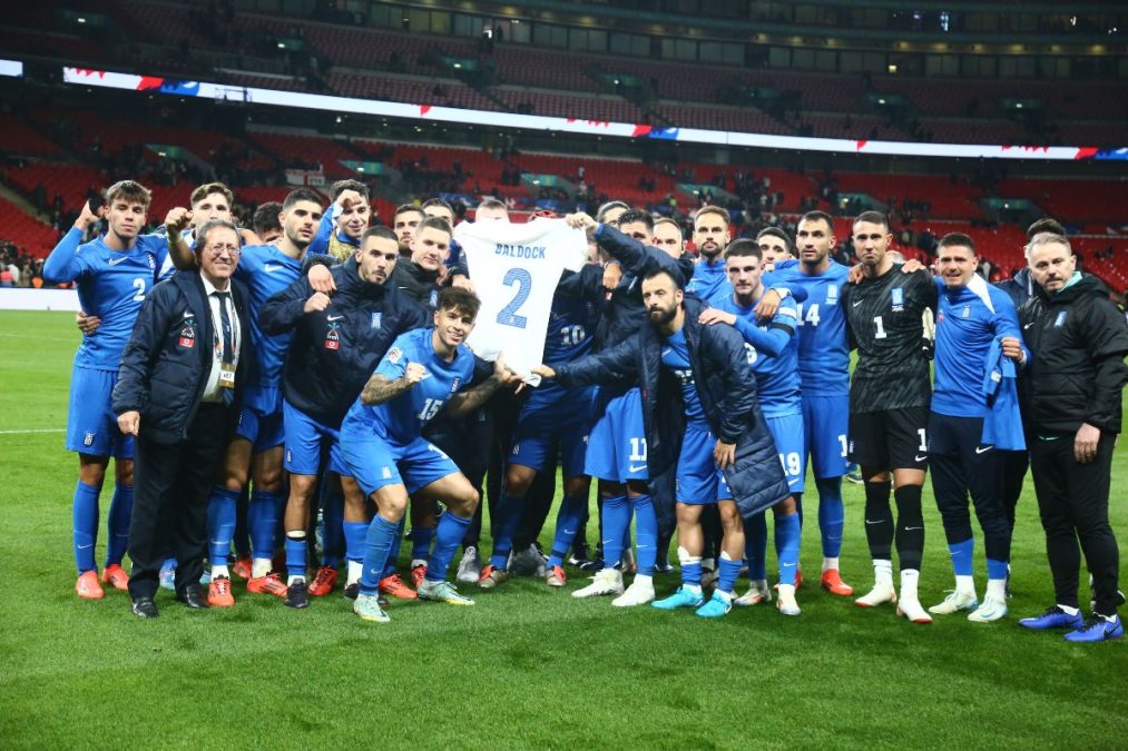 H Εθνική αφιερώνει τη νίκη στον Τζορτζ Μπάλντοκ