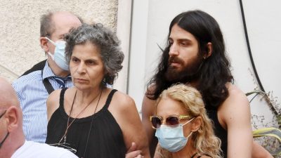 Μαργαρίτα Θεοδωράκη: Υπερήφανη για τον γιο της που εργάζεται σε καφέ – «Η δουλειά δεν είναι ντροπή, είναι τιμή»