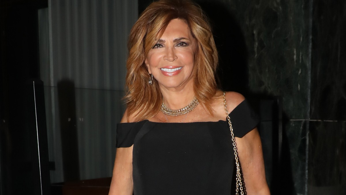 Μιμή Ντενίση – Νοσταλγικό throwback σε δύο φωτογραφίες: «Τότε και τώρα, και τι δεν έχω κάνει...»