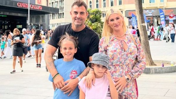 Στέλιος Χανταμπάκης – Όλγα Πηλιάκη: Η νέα ζωή στη Μαδρίτη για τα ποδοσφαιρικά όνειρα του Μανώλη