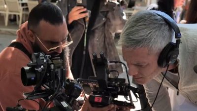 Ταμπού - Backstage από τα γυρίσματα στα Γιάννενα: «Επιτέλους μια σειρά φέρνει στο προσκήνιο τα προβλήματα νέων ανθρώπων»