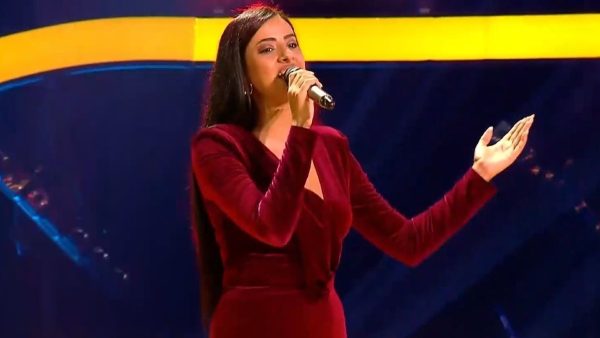 «The Voice» - Συγκίνησε η πανέμορφη Γιόσρα με την ιστορία της: Τα δύσκολα παιδικά χρόνια και ο γάμος στην Ελλάδα
